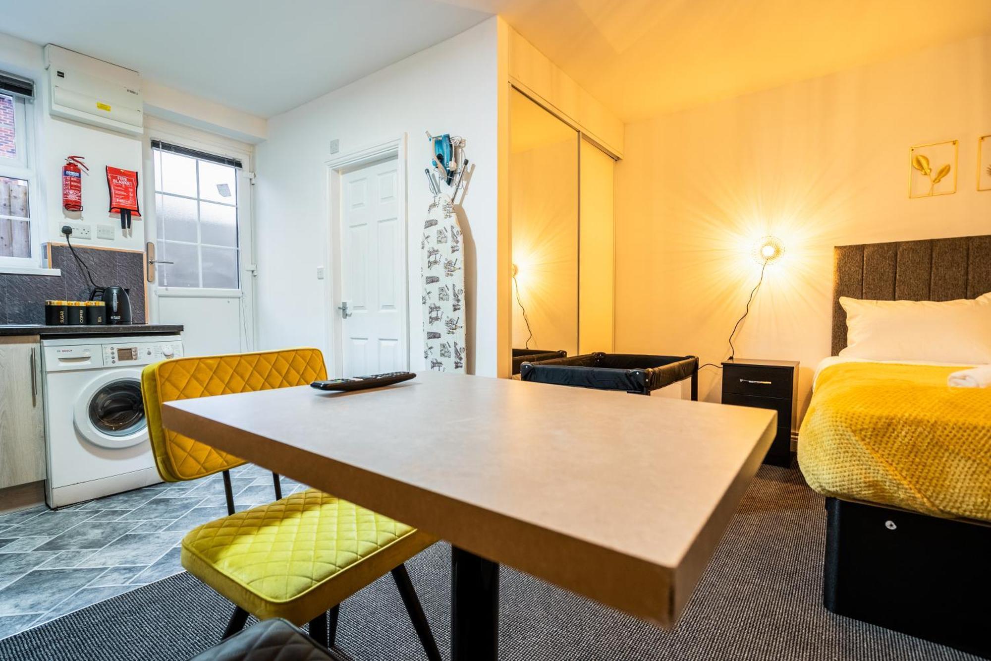 Kunda House In Tyseley Apartman Birmingham Kültér fotó