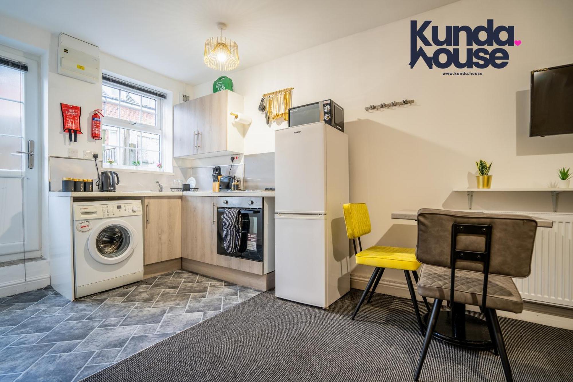 Kunda House In Tyseley Apartman Birmingham Kültér fotó